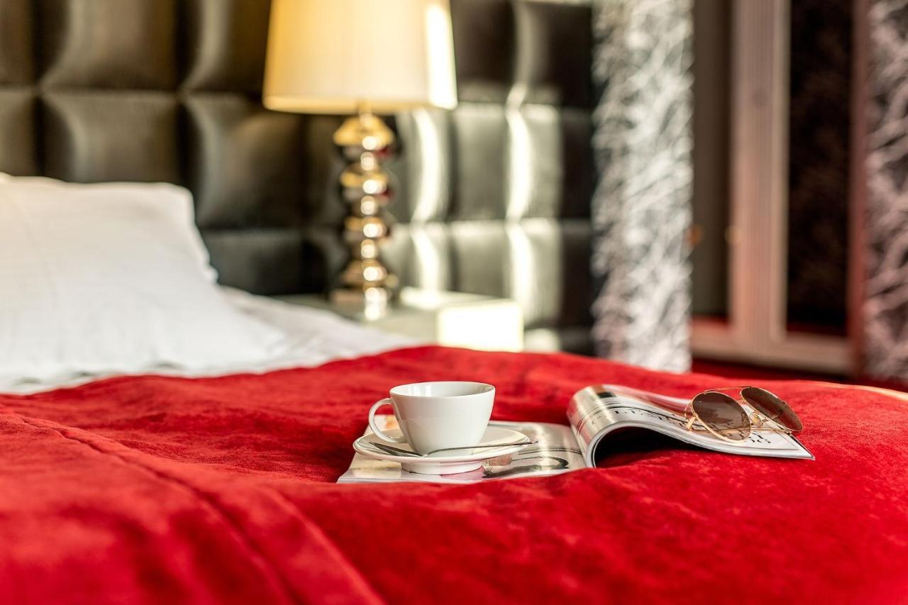 Berberys Park Hotel Kazimierz Dolny Buitenkant foto